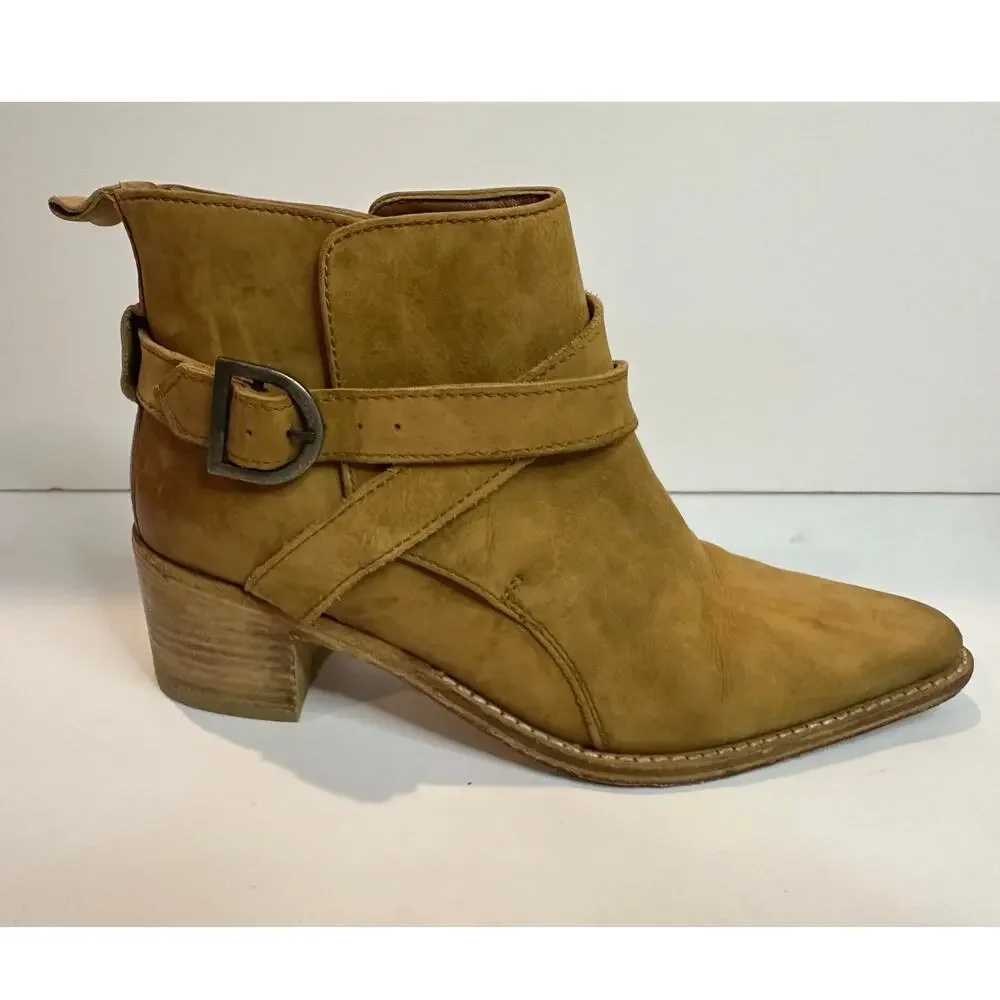 Free People sleek touch
